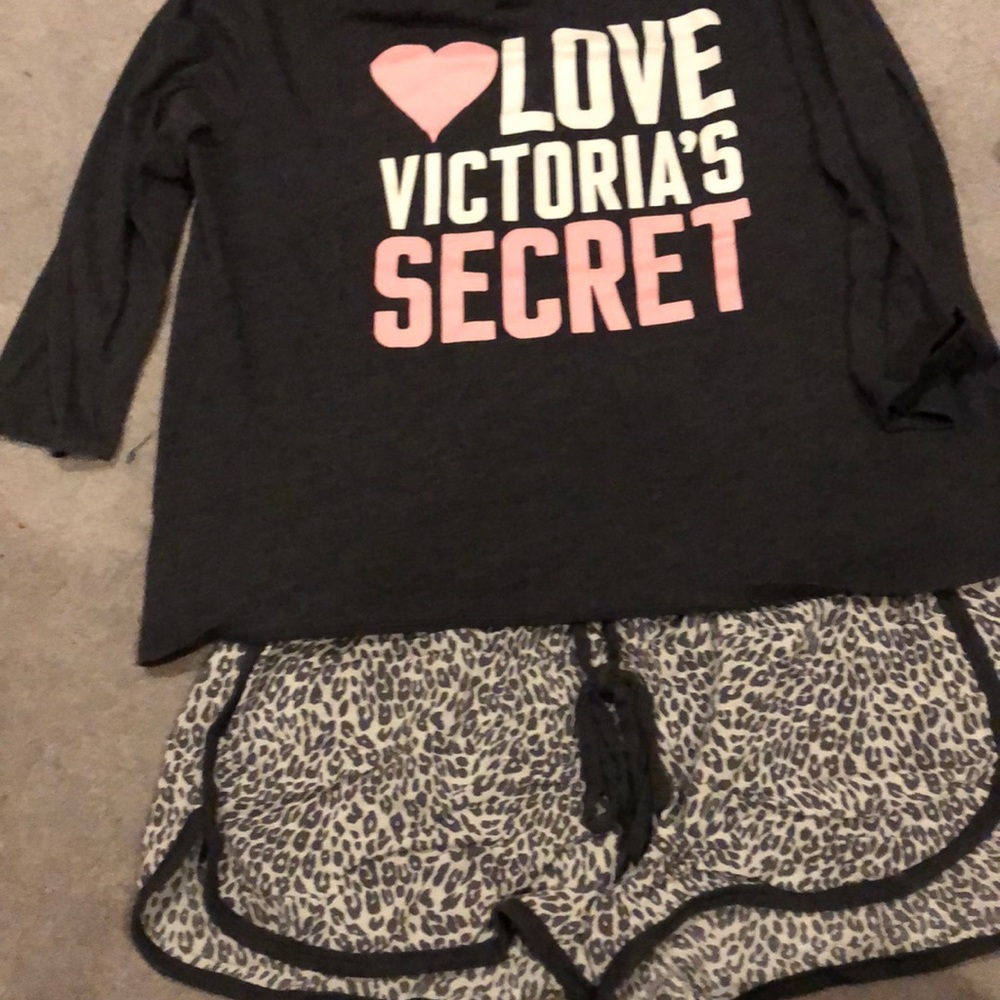 Pajamas set
